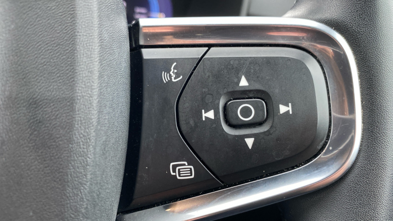 Volvo Xc40 170kW Recharge Plus 69kWh 5dr Auto Electric Estate